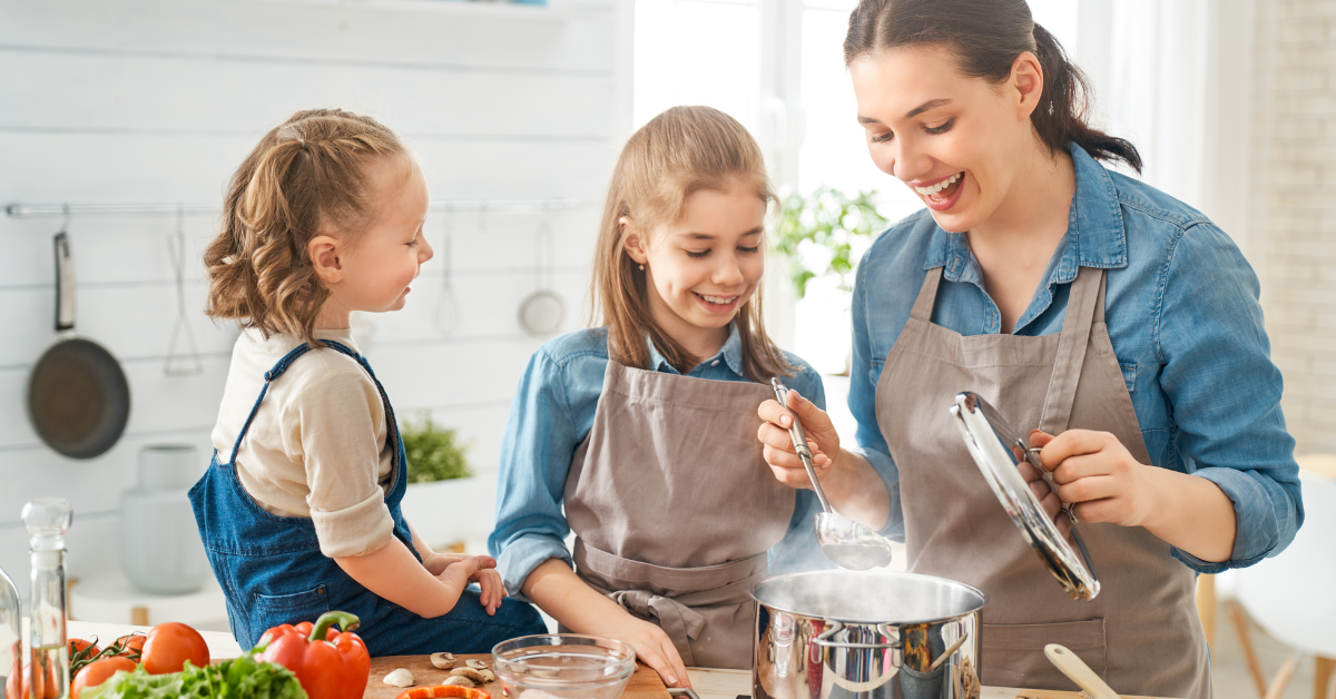 4 Ways to Teach Your Family Values into The Holidays